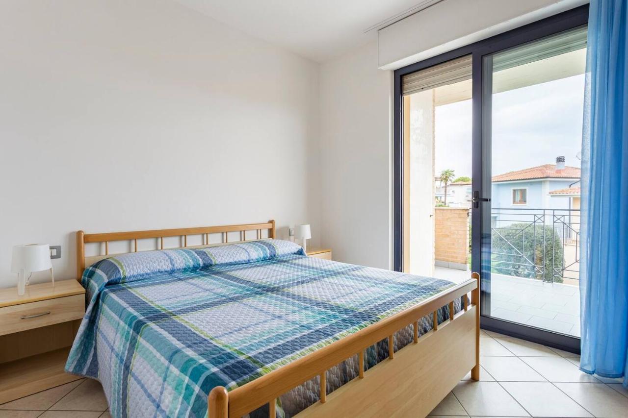 Alloggio Vista Mare - Parcheggio Gratis Pineto Exterior photo